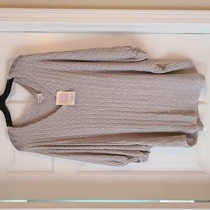 NWT 2XL LuLaRoe Renee top